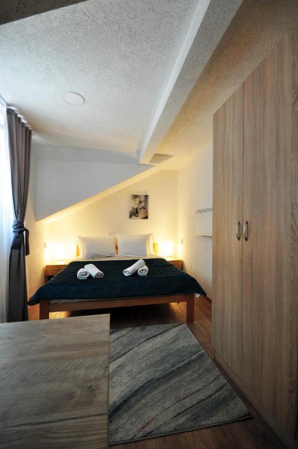 Stil Park Apartmani Vrnjačka Banja Exterior foto